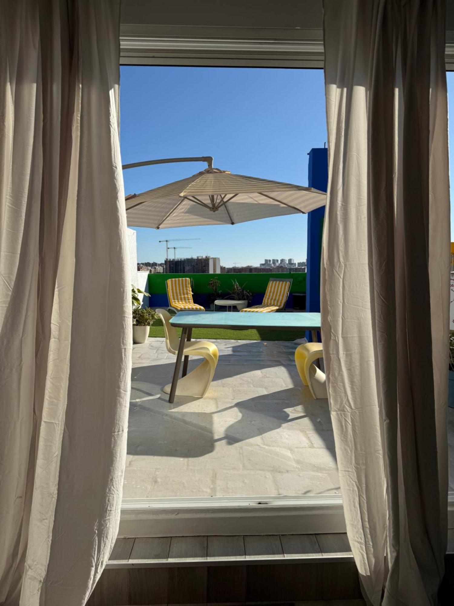 Petite Penthouse With The Sunniest Terrace In Valencia Apartment Luaran gambar